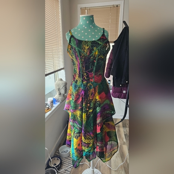 Vibrant Multicolor Dress - Picture 2 of 11